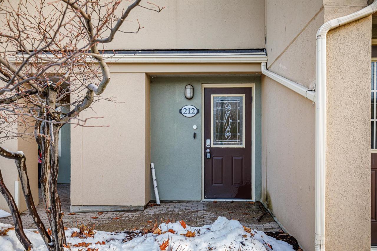 Stunning Townhouse - 3 Bdrm Blue Mountain Village Sauna! Blue Mountains Exterior foto