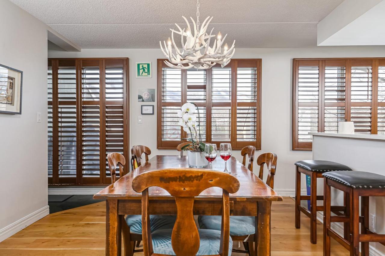 Stunning Townhouse - 3 Bdrm Blue Mountain Village Sauna! Blue Mountains Exterior foto